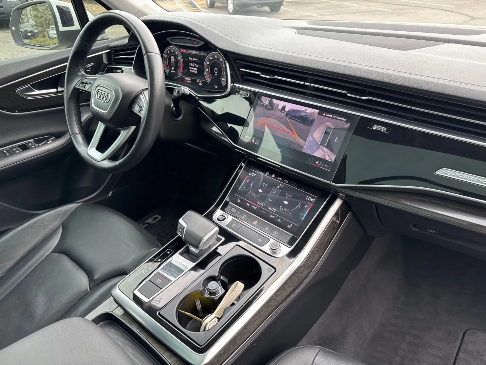 Audi Q7 photo 19