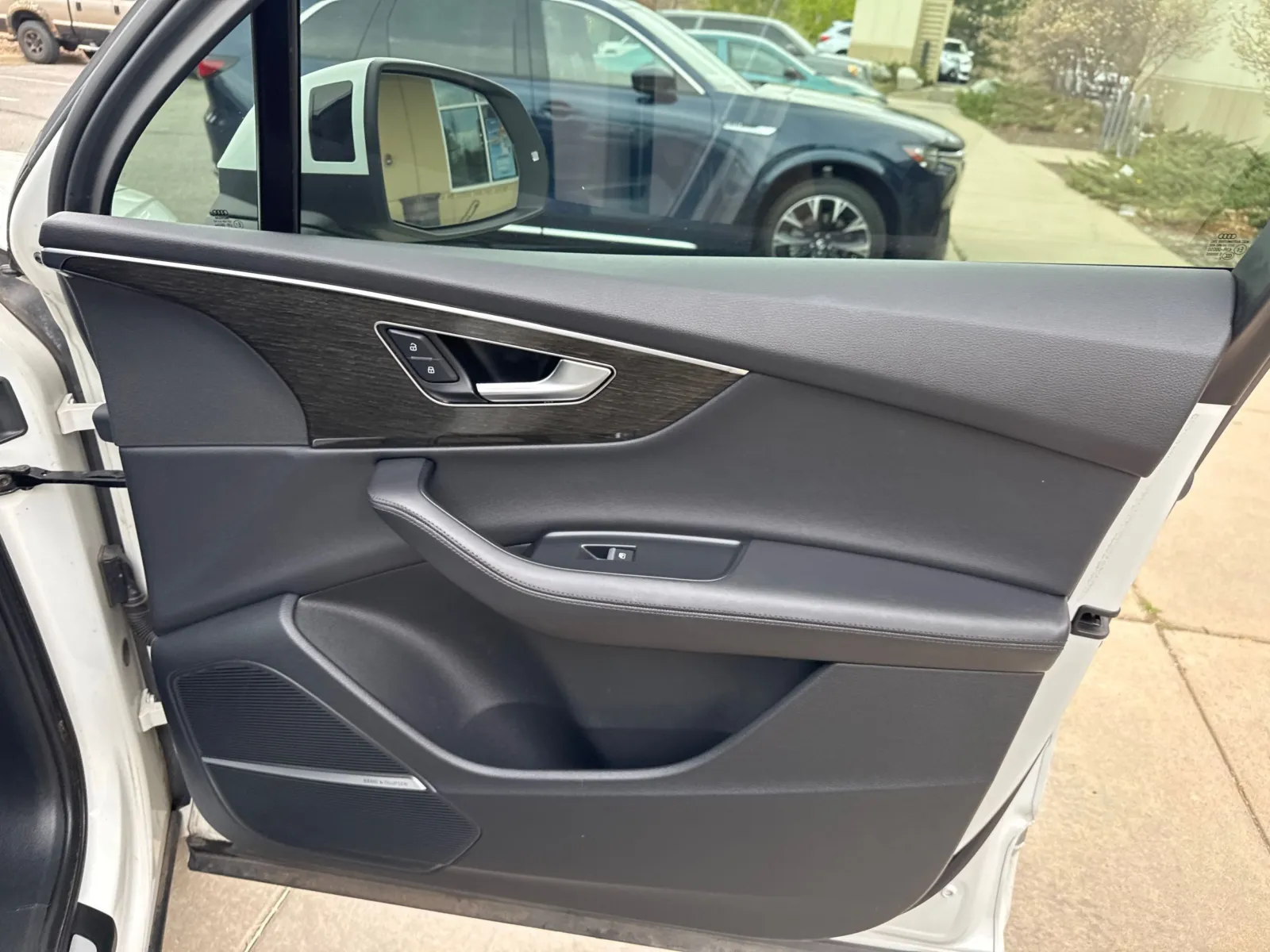 Audi Q7 photo 16