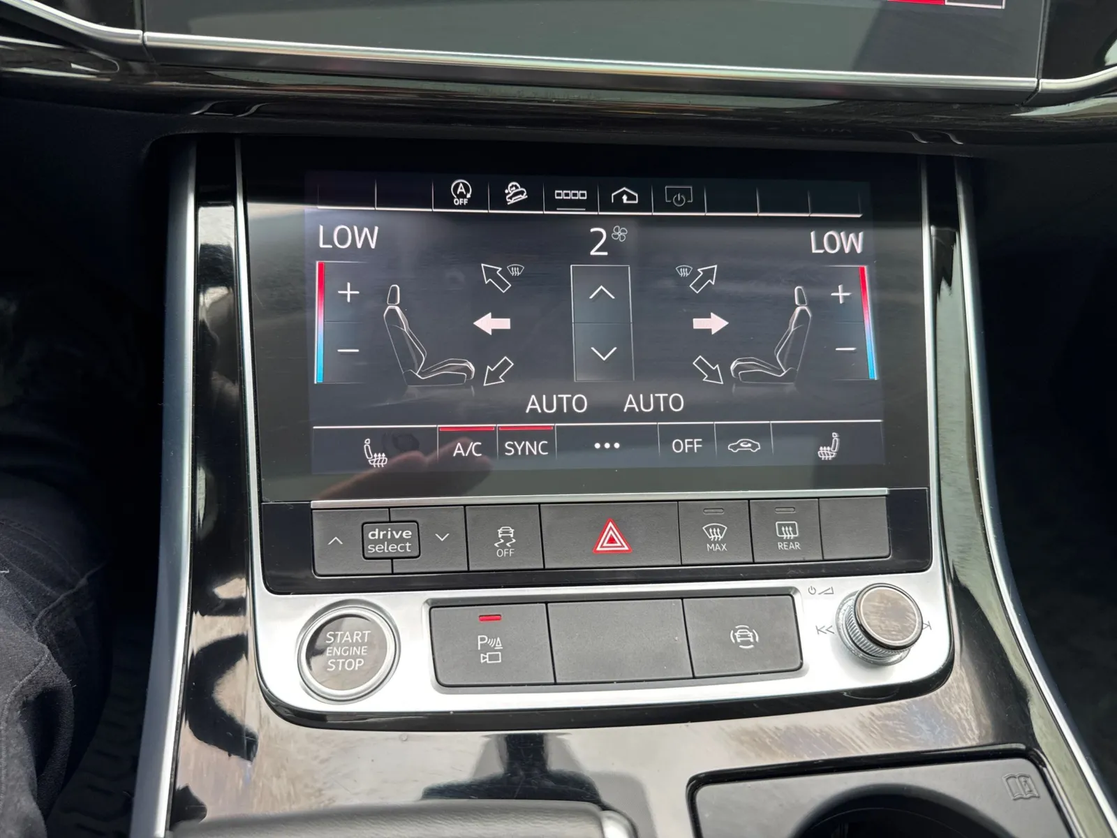 Audi Q7 photo 33