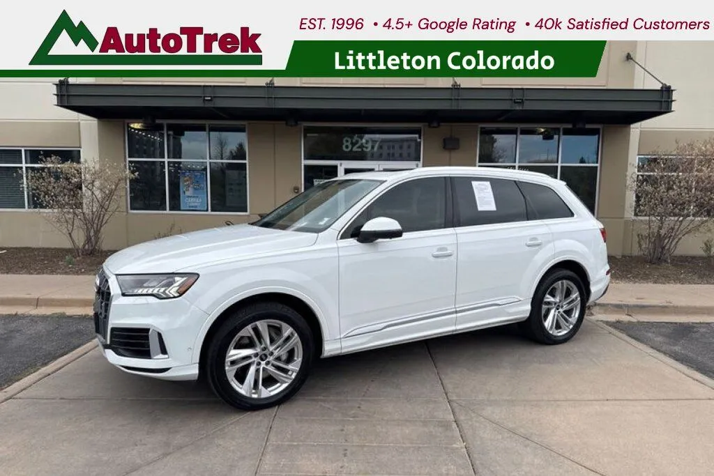 2023 Audi Q7 55 Premium Plus quattro Tiptronic's photo