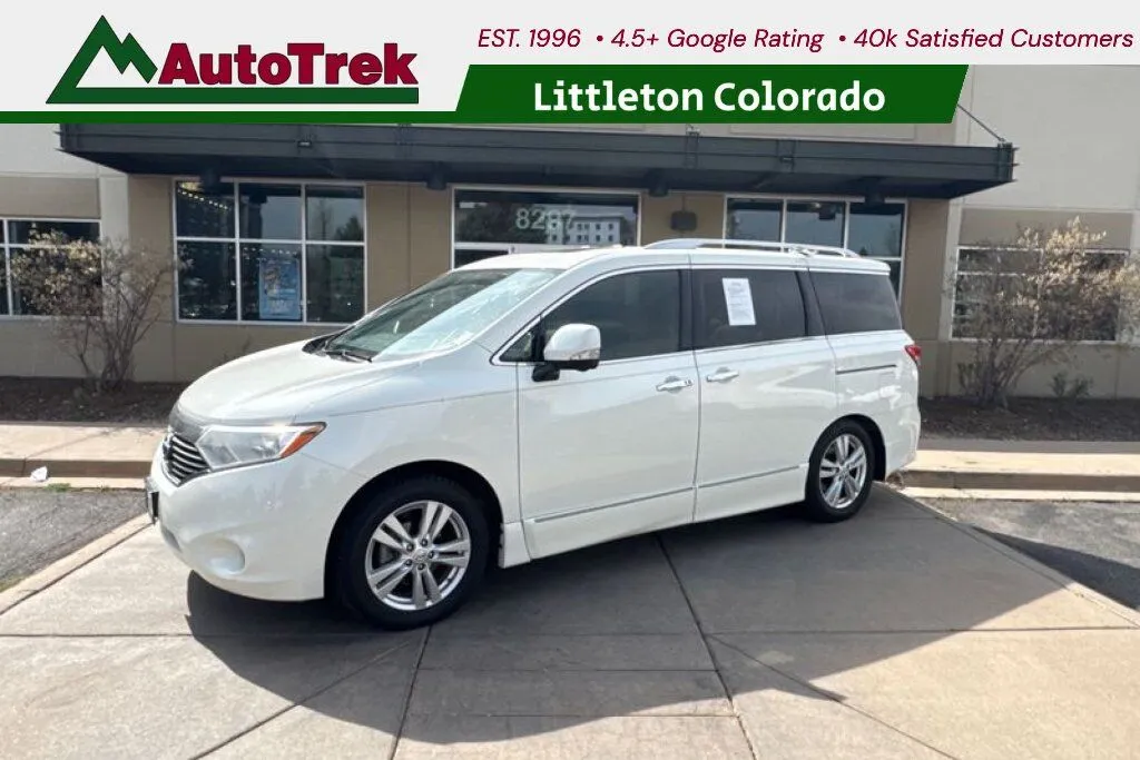 2015 Nissan Quest Platinum