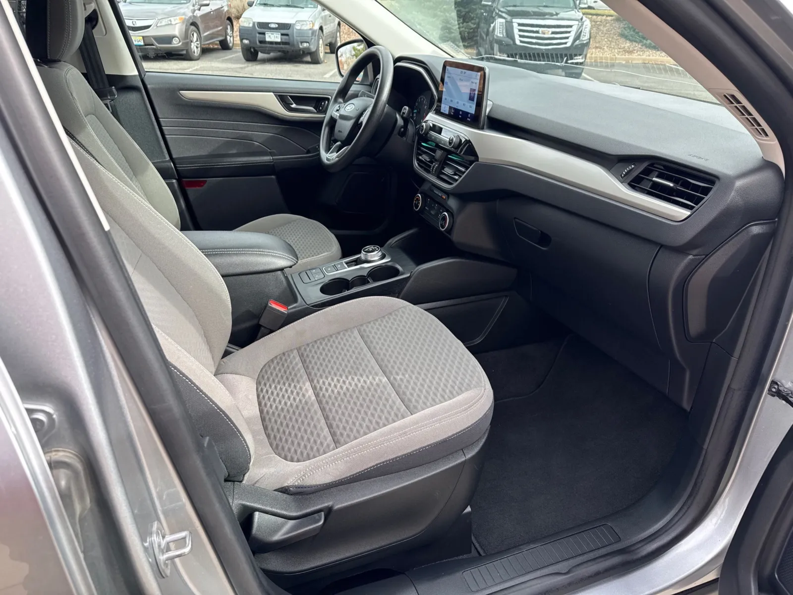 2022 Ford Escape SE - Photo 18