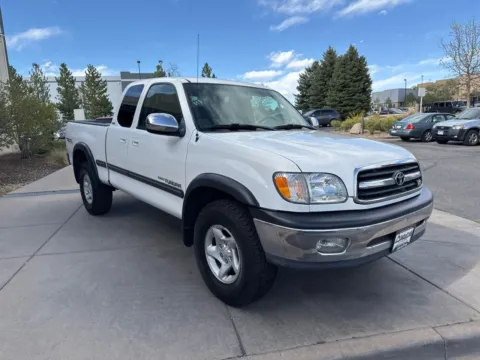 More photos of 2002 Toyota Tundra SR5 at AutoTrek, CO