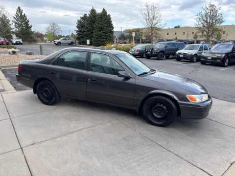 More photos of 2000 Toyota Camry LE at AutoTrek, CO