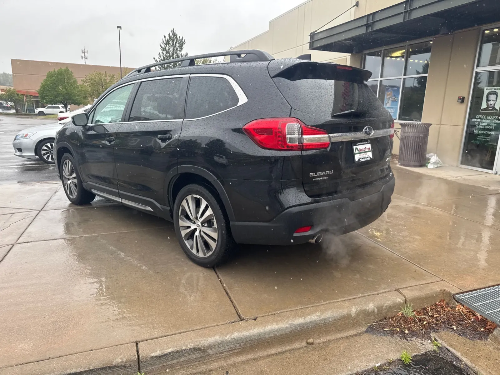 Subaru Ascent photo 8