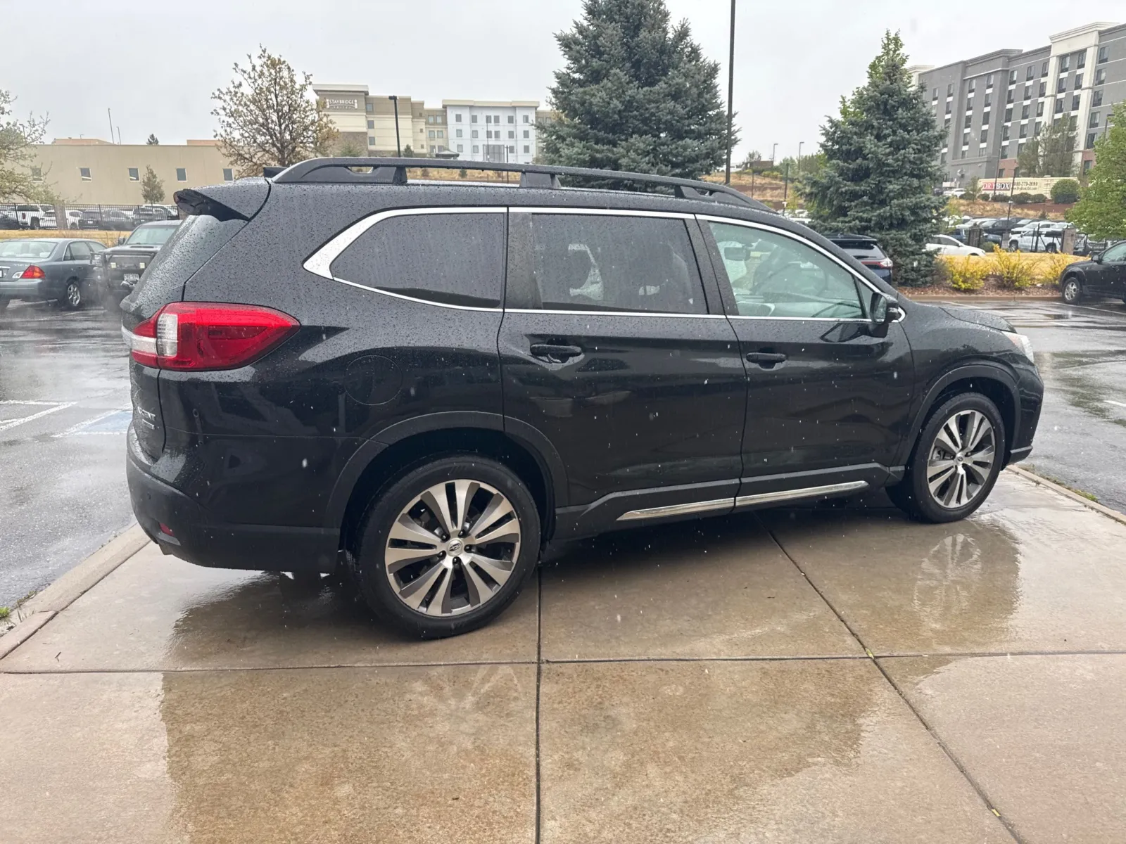 Subaru Ascent photo 6