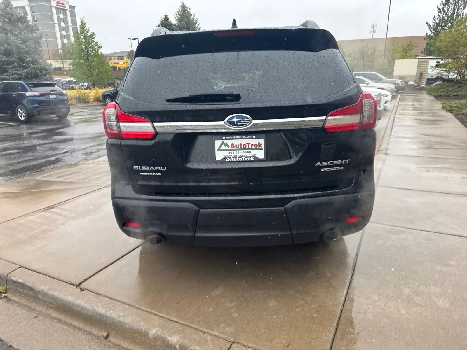 Subaru Ascent photo 7
