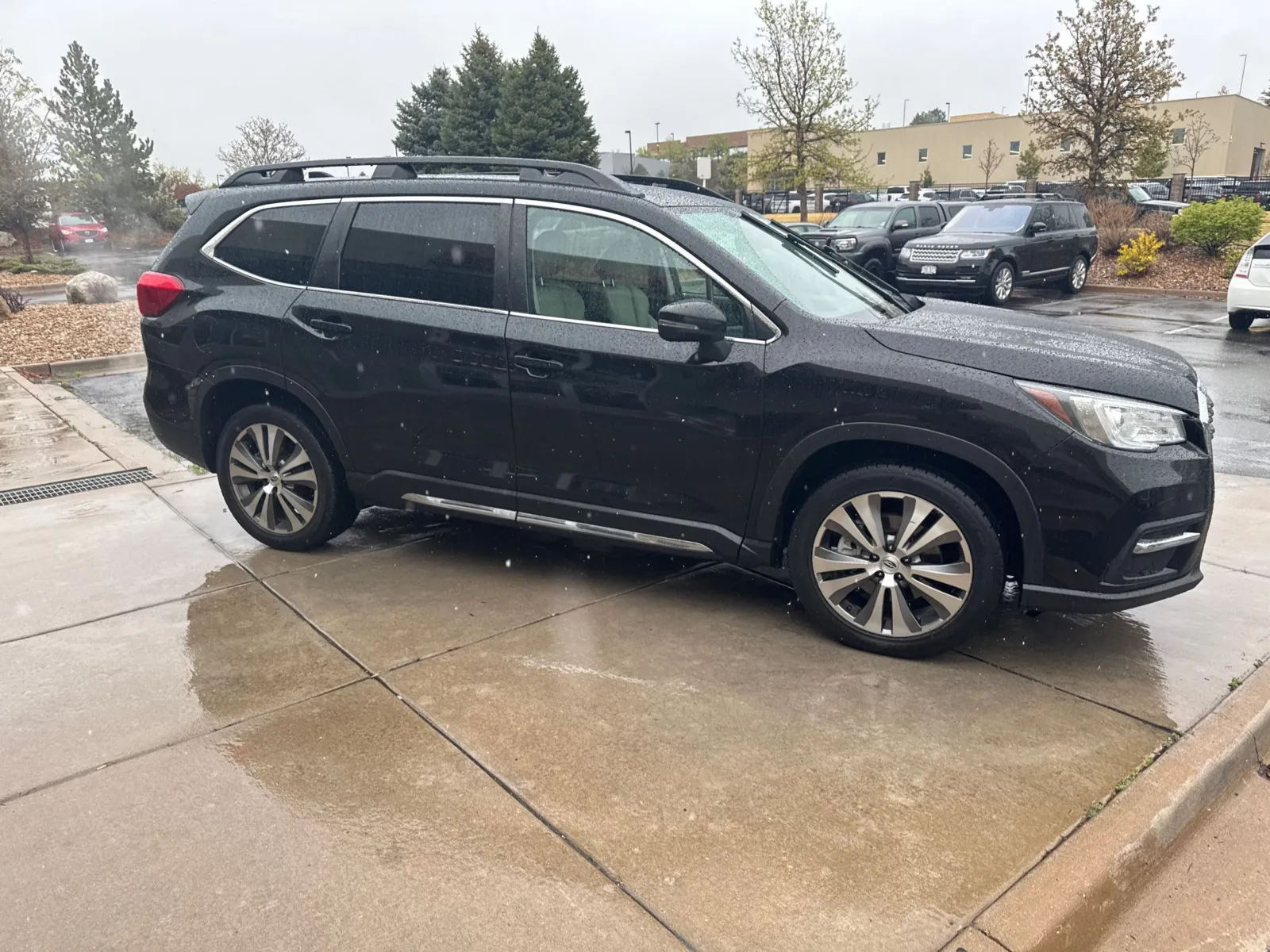 Subaru Ascent photo 5
