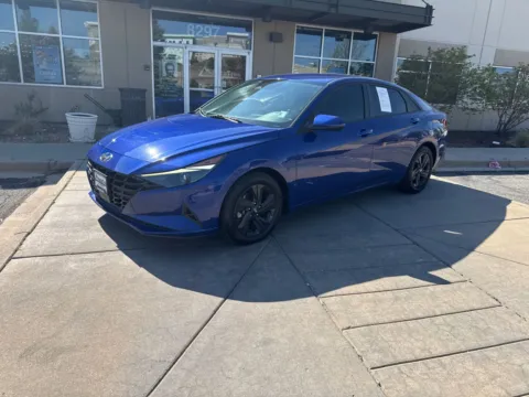 Photos of 2021 Hyundai Elantra SEL for sale in Littleton, CO at AutoTrek