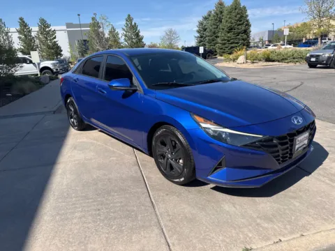 More photos of 2021 Hyundai Elantra SEL at AutoTrek, CO