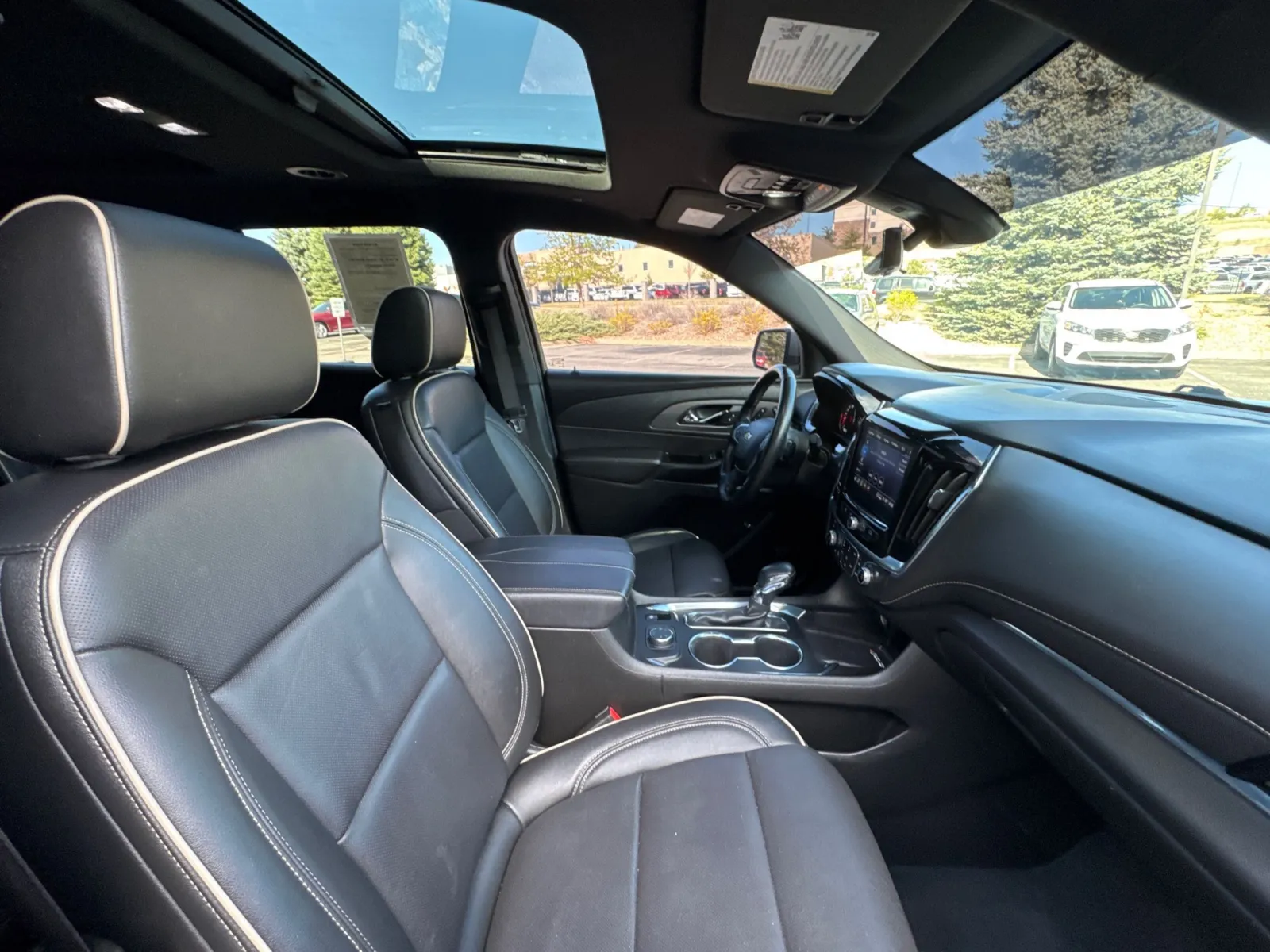 Chevrolet Traverse photo 18
