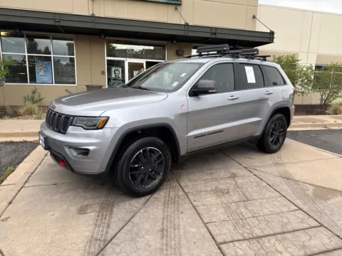Photos of 2019 Jeep Grand Cherokee Trailhawk 4x4 for sale in Littleton, CO at AutoTrek