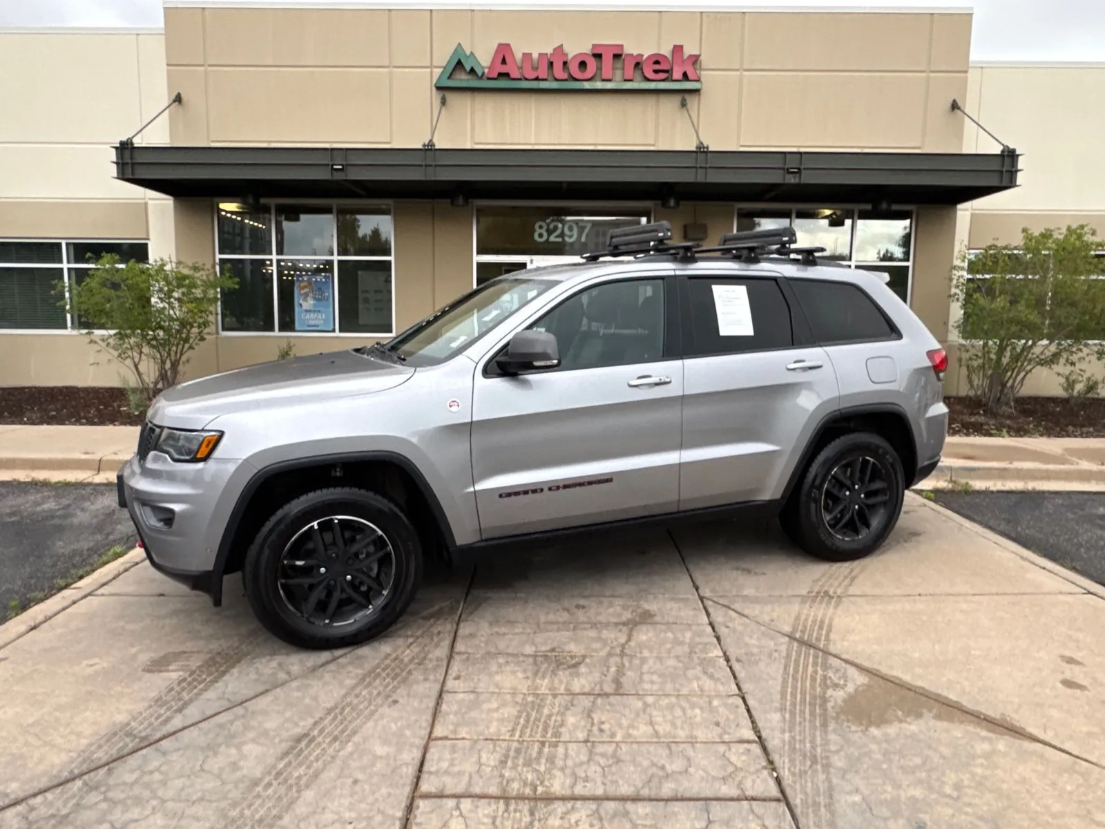 Silver 2019 Jeep Grand Cherokee Trailhawk 4x4 for sale in Littleton, CO