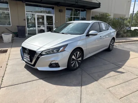 Photos of 2019 Nissan Altima 2.5 SL for sale in Littleton, CO at AutoTrek