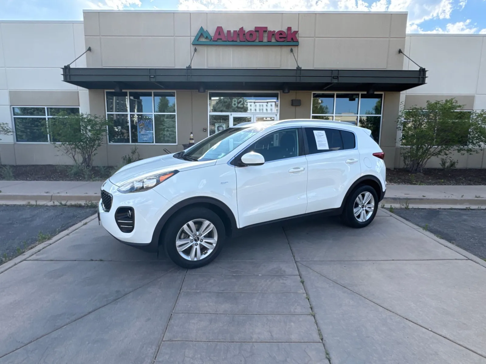 White 2018 Kia Sportage LX for sale in Littleton, CO