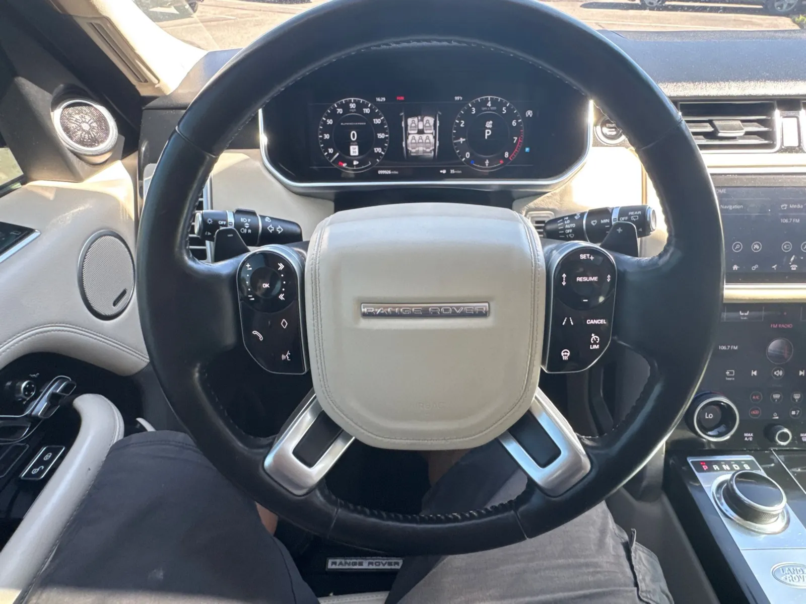 Land Rover Range Rover photo 27
