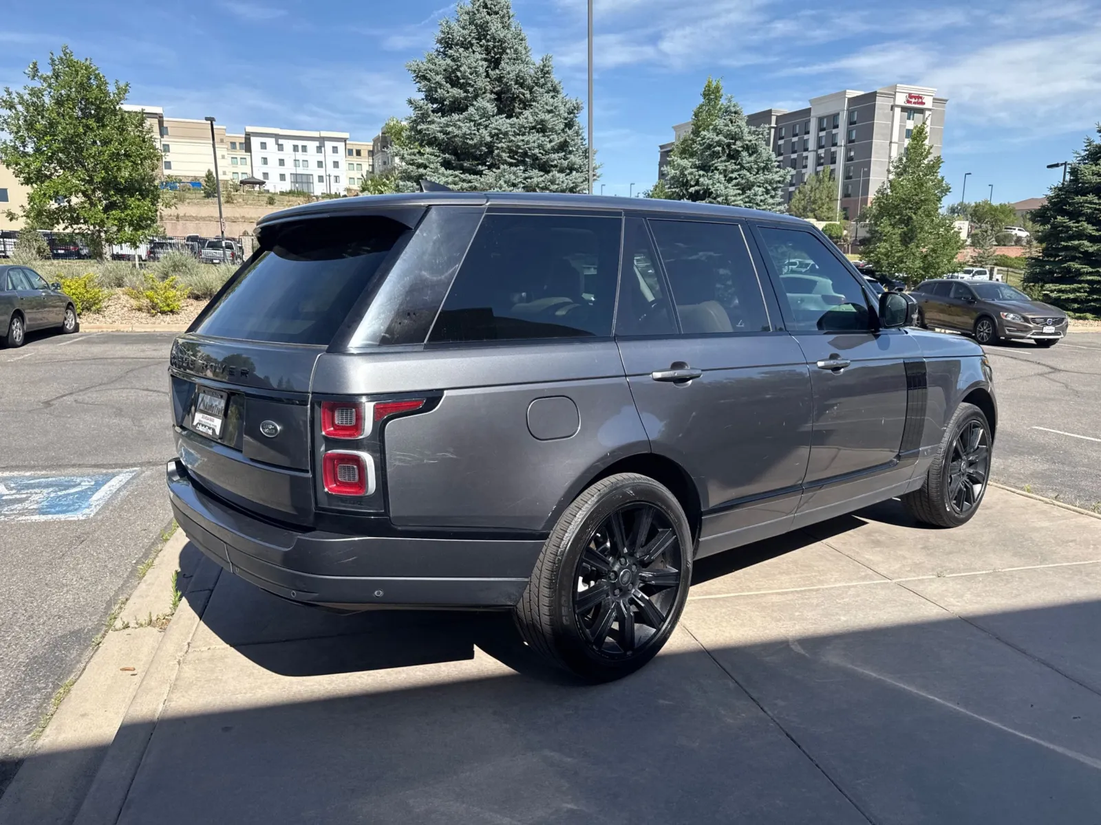 Land Rover Range Rover photo 6