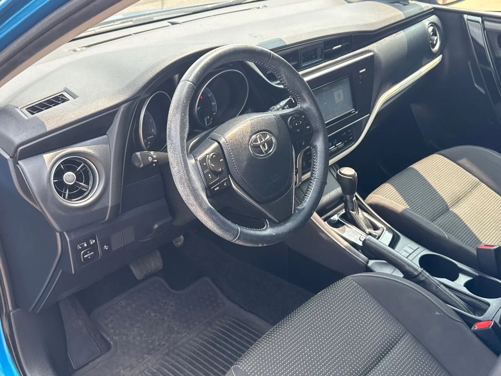 Toyota Corolla iM photo 24