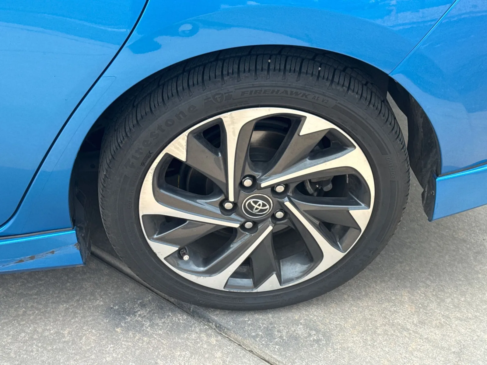 Toyota Corolla iM photo 12