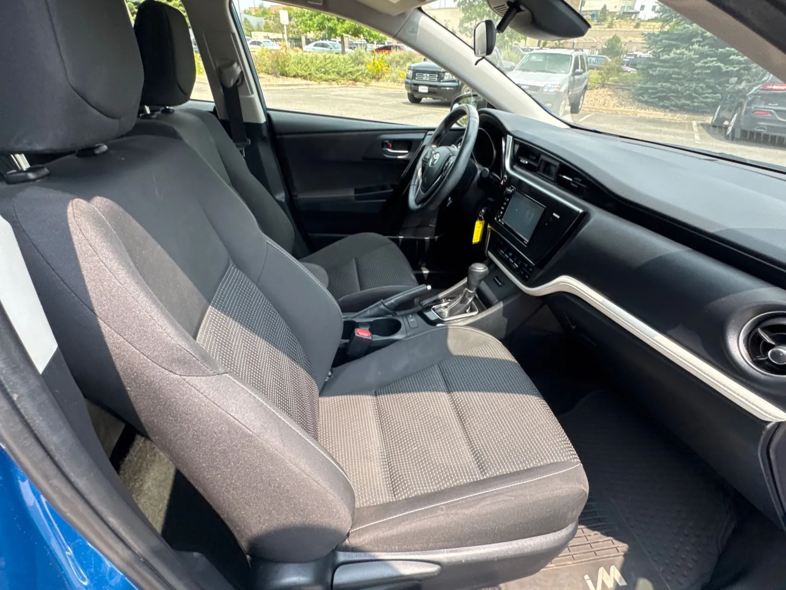 Toyota Corolla iM photo 17