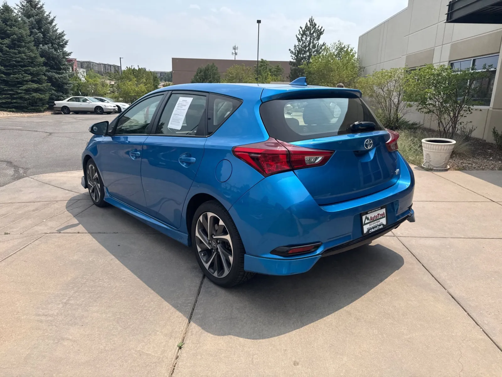 Toyota Corolla iM photo 8