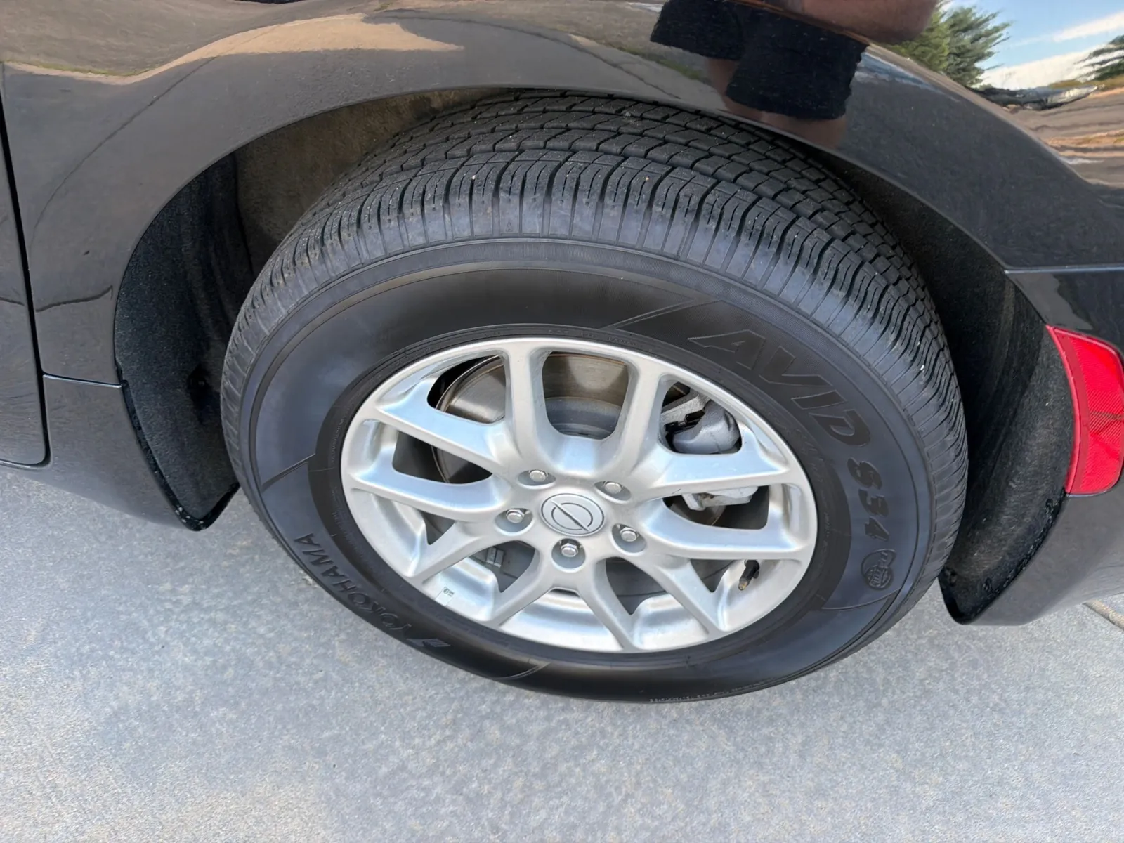 Chrysler Pacifica photo 10