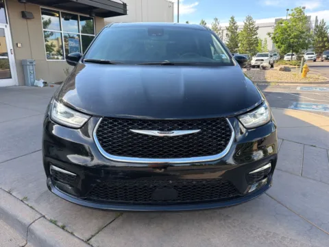 Another view of 2025 Chrysler Pacifica Select for sale in Littleton, CO at AutoTrek
