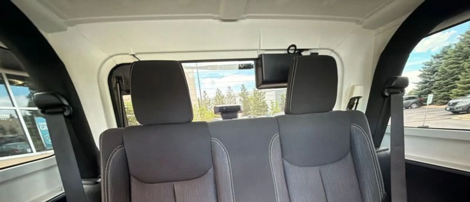 Jeep Wrangler photo 10