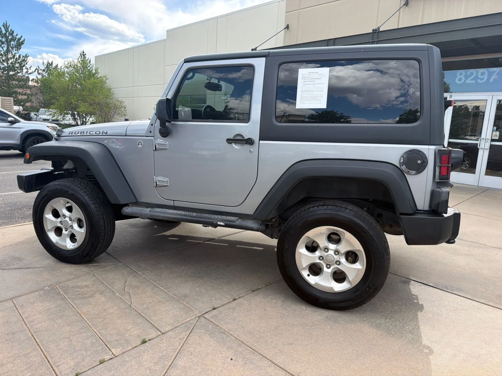 Jeep Wrangler photo 6