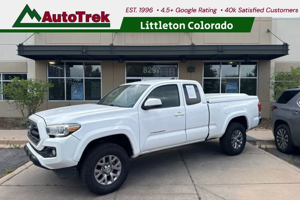 White 2016 Toyota Tacoma SR5 V6 for sale in Littleton, CO