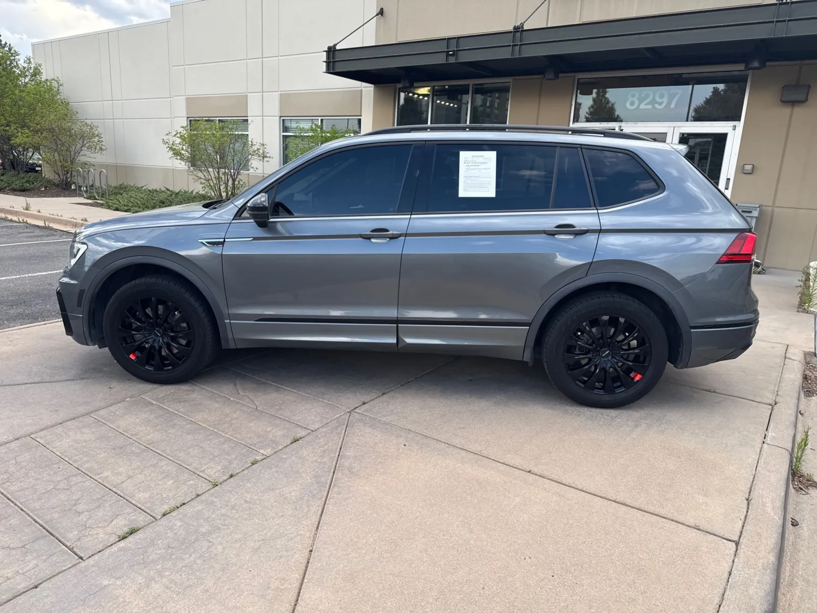 Volkswagen Tiguan photo 9