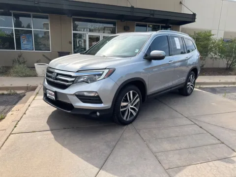Photos of 2016 Honda Pilot Elite for sale in Littleton, CO at AutoTrek