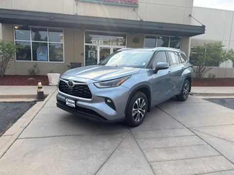 Photos of 2021 Toyota Highlander XLE for sale in Littleton, CO at AutoTrek