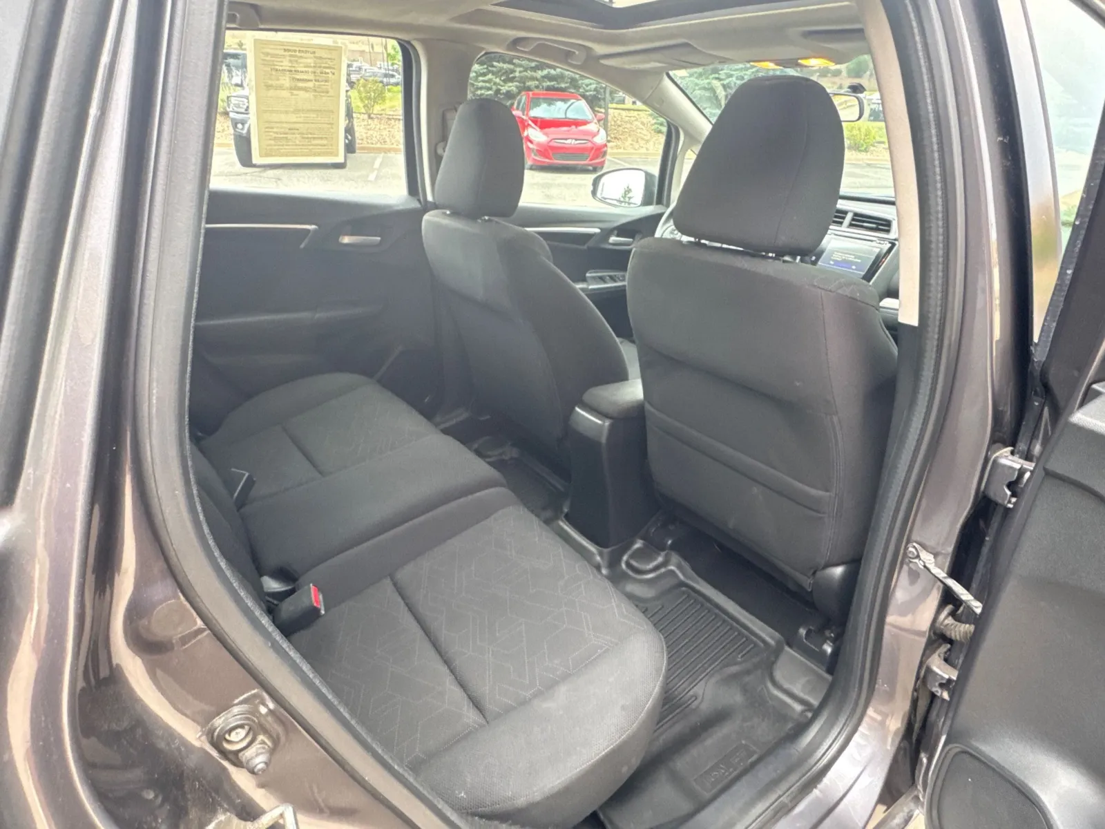 Honda Fit photo 21
