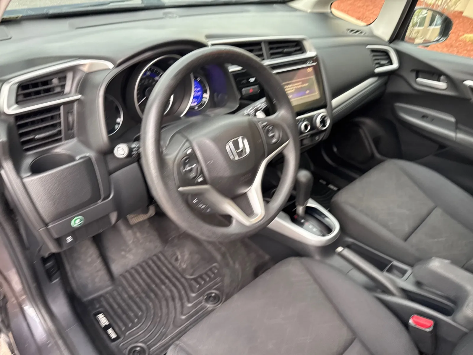 Honda Fit photo 24