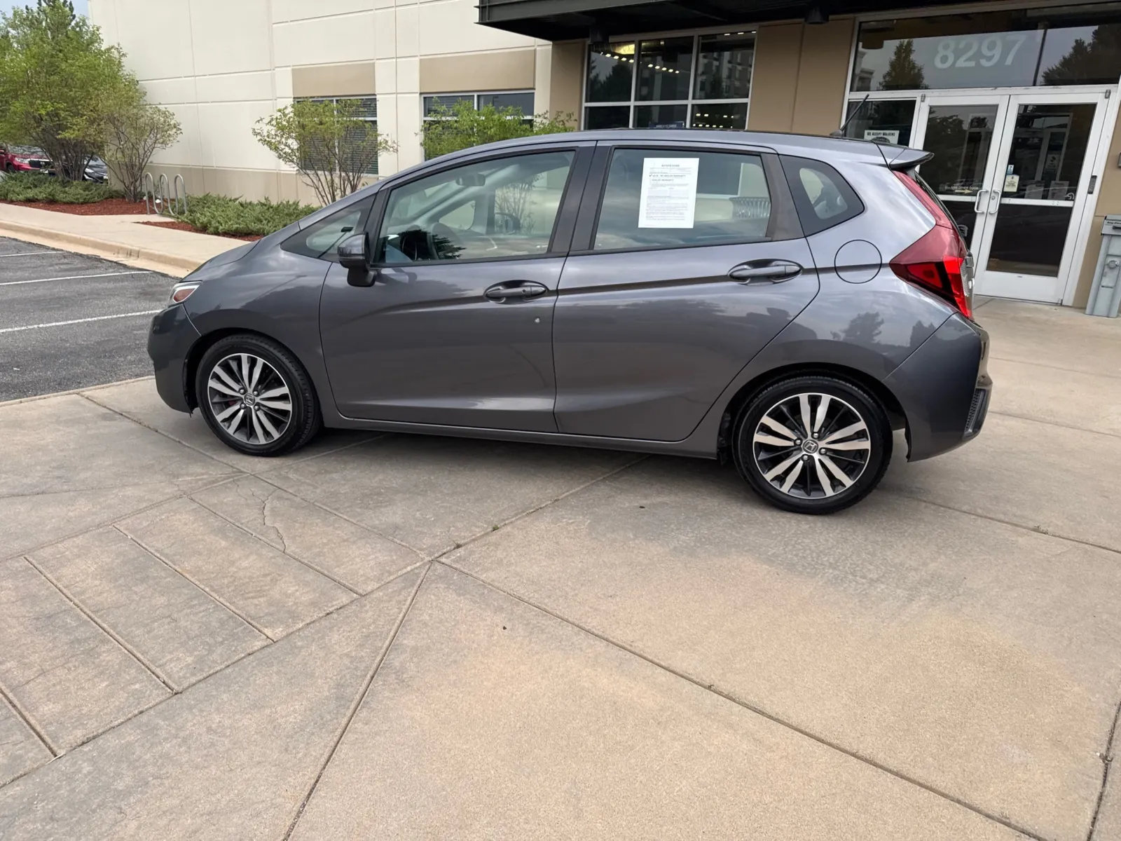Honda Fit photo 10