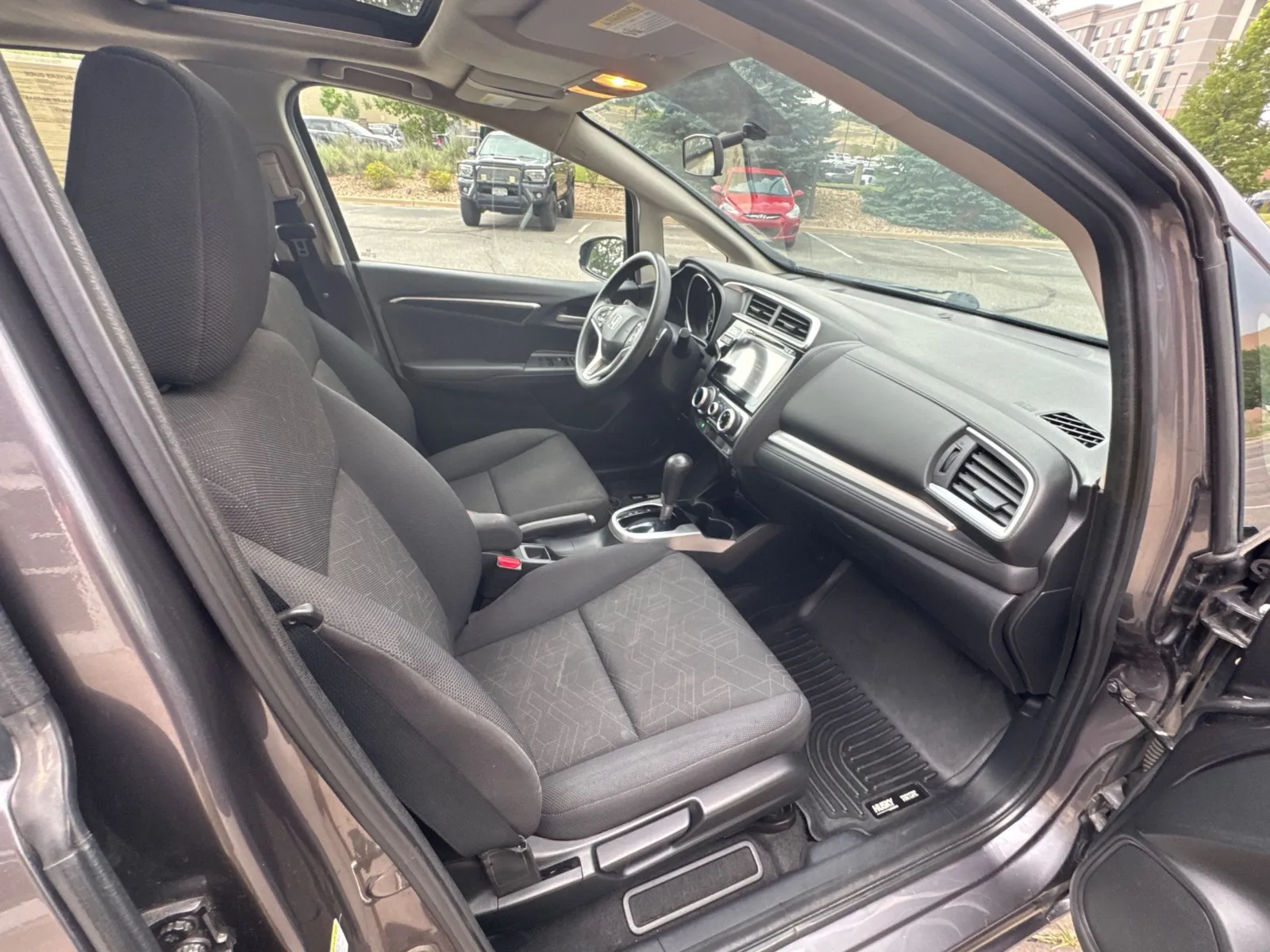 Honda Fit photo 17