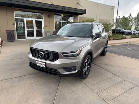 Another view of 2022 Volvo XC40 T5 R-Design for sale in Littleton, CO at AutoTrek