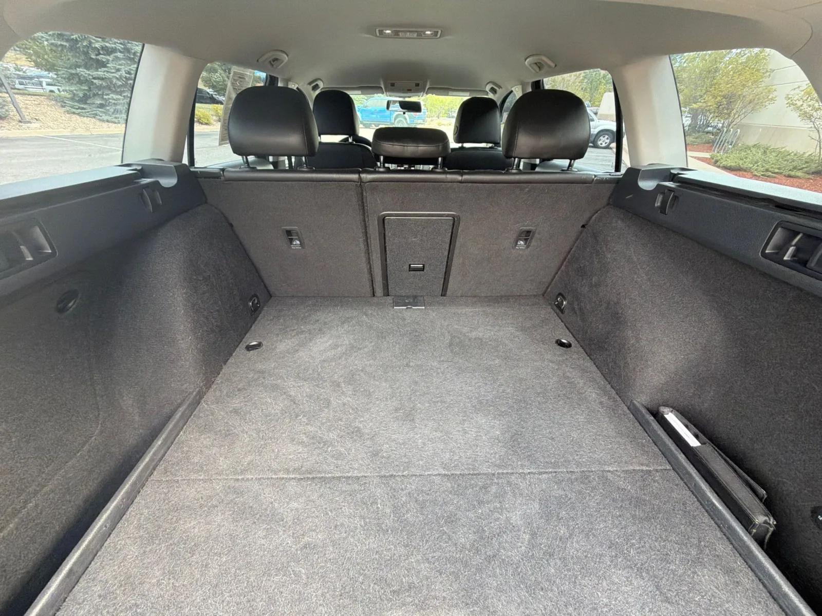 Volkswagen Golf Alltrack photo 16