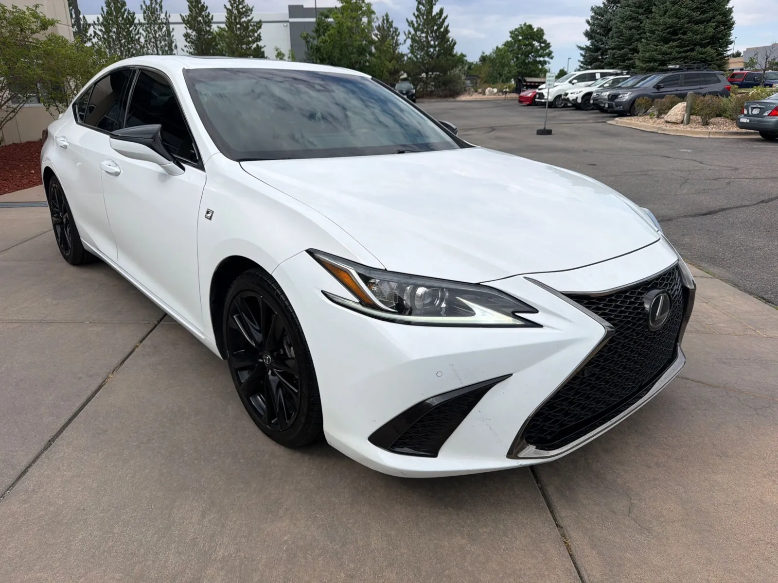 Lexus ES photo 4