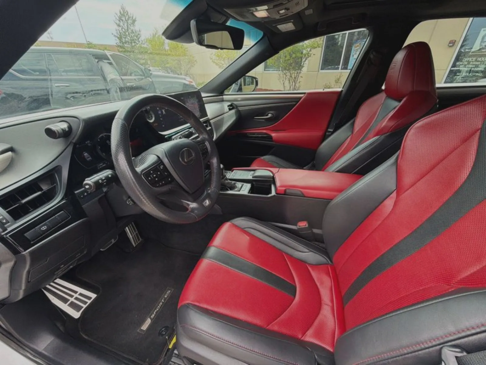 Lexus ES photo 15