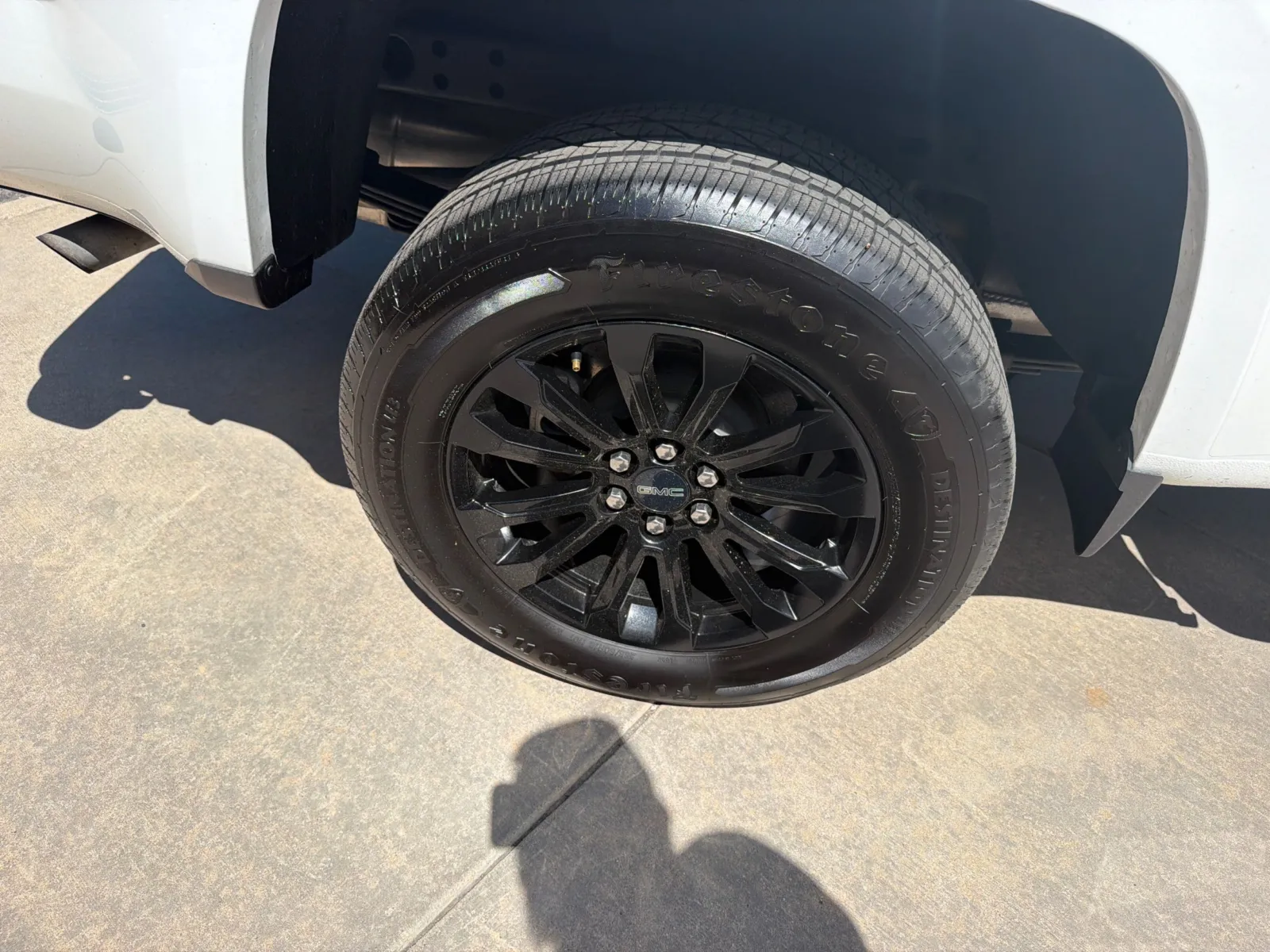 GMC Canyon photo 13