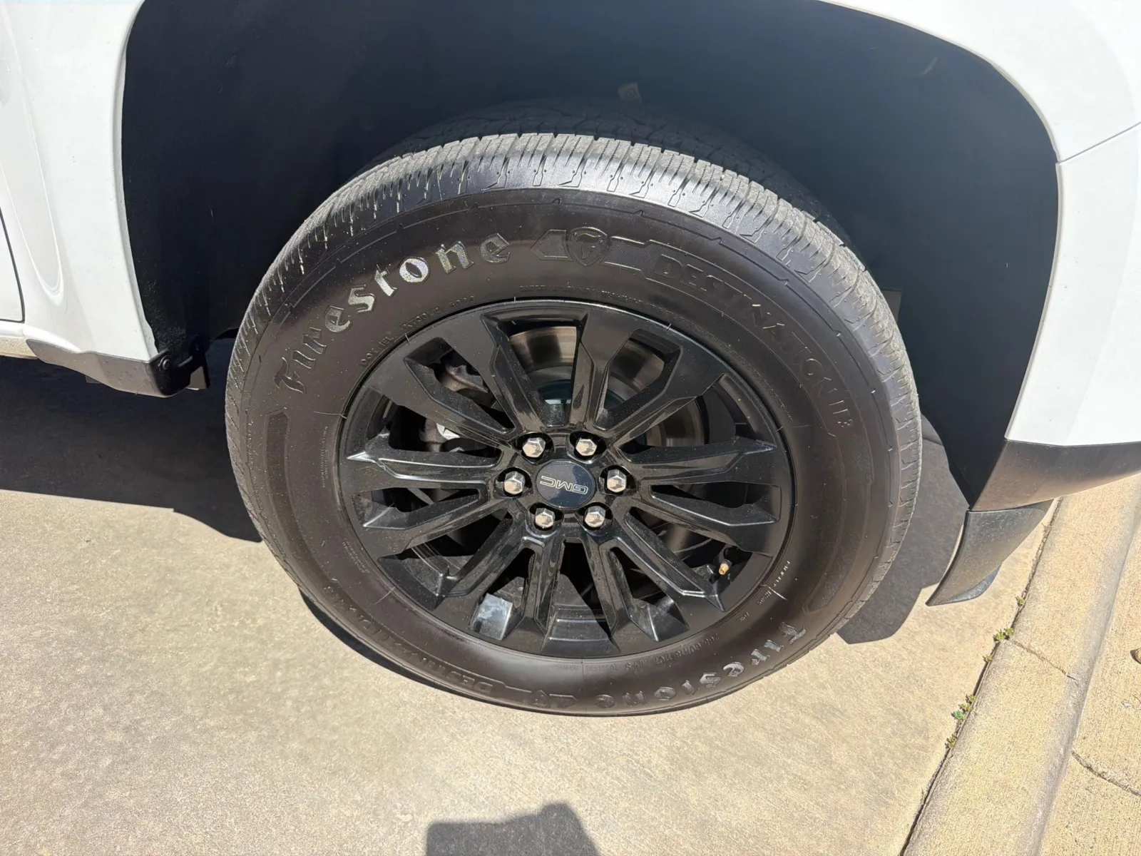 GMC Canyon photo 12