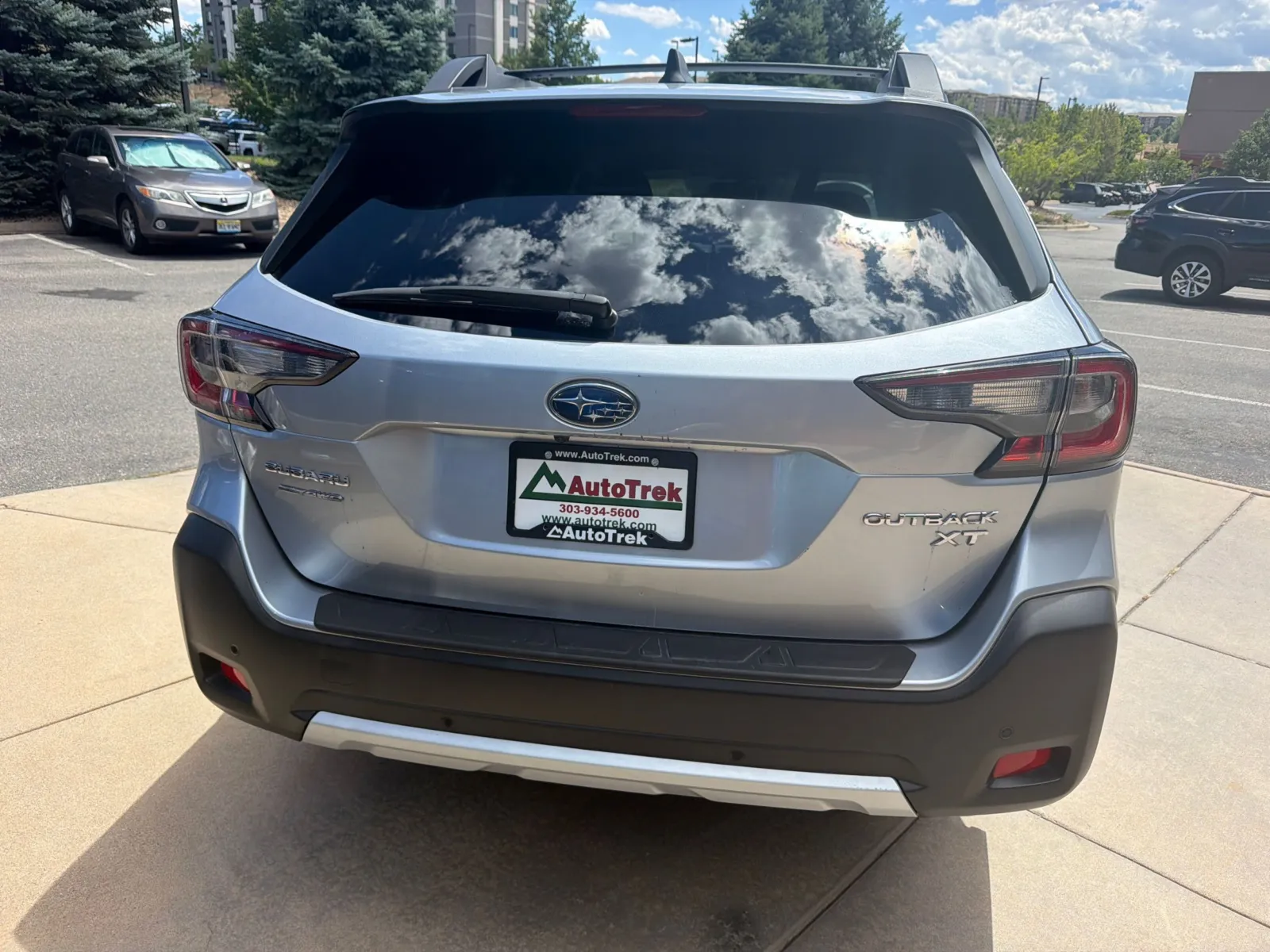 Subaru Outback photo 7