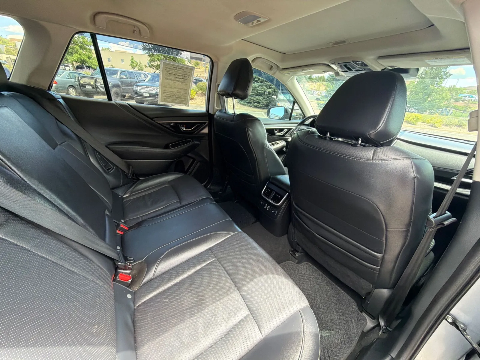 Subaru Outback photo 14