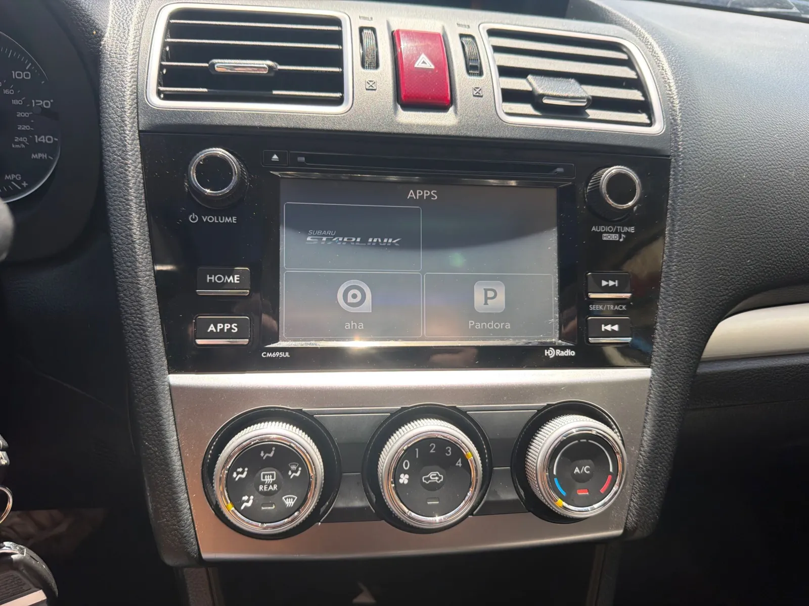 Subaru Crosstrek photo 24