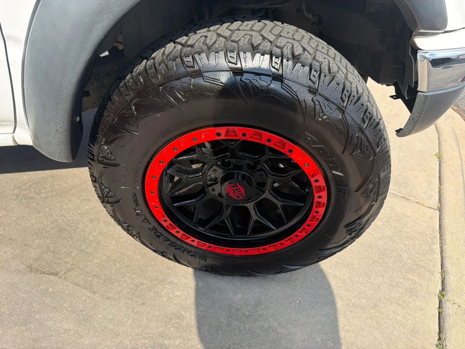 Toyota Tacoma photo 12