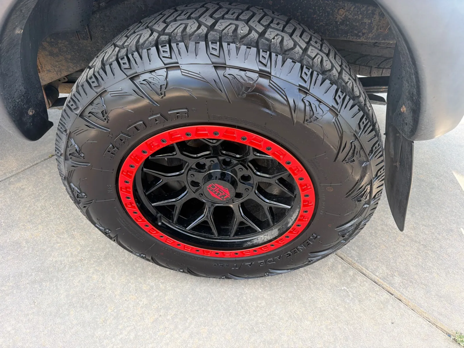 Toyota Tacoma photo 10