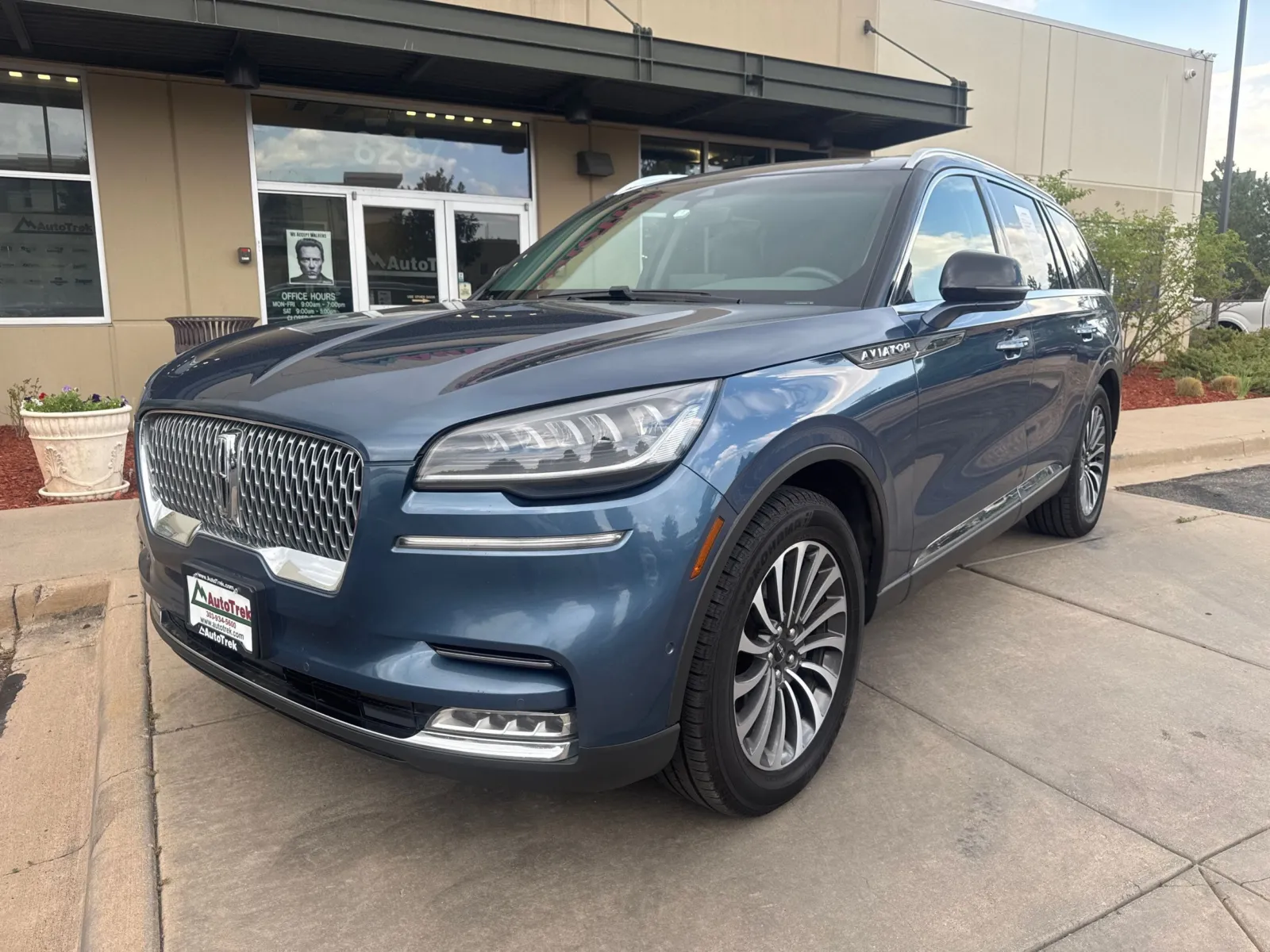 Lincoln Aviator photo 3