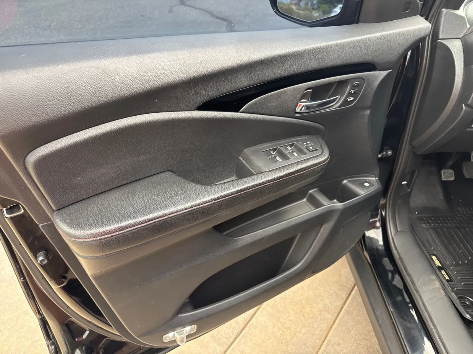 Honda Ridgeline photo 19